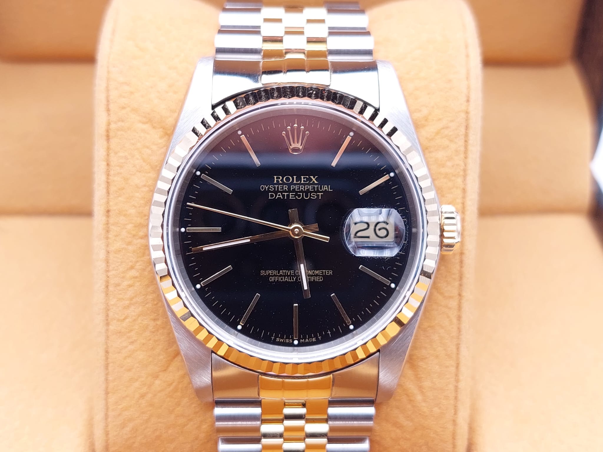 Rolex Datejust Ref. 16233 1988 (Box & Papers)