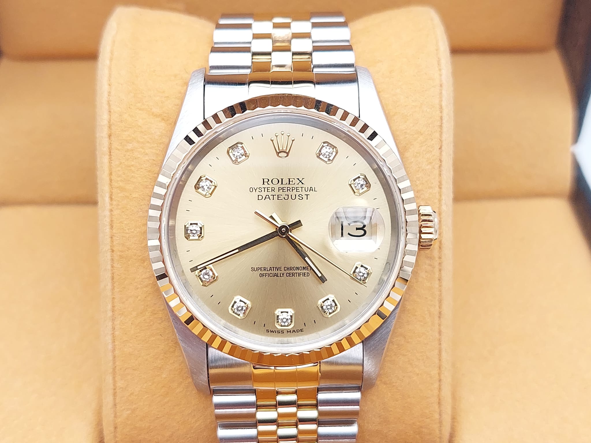 Rolex Datejust Ref. 16233 Year 1997 (Box & Papers)