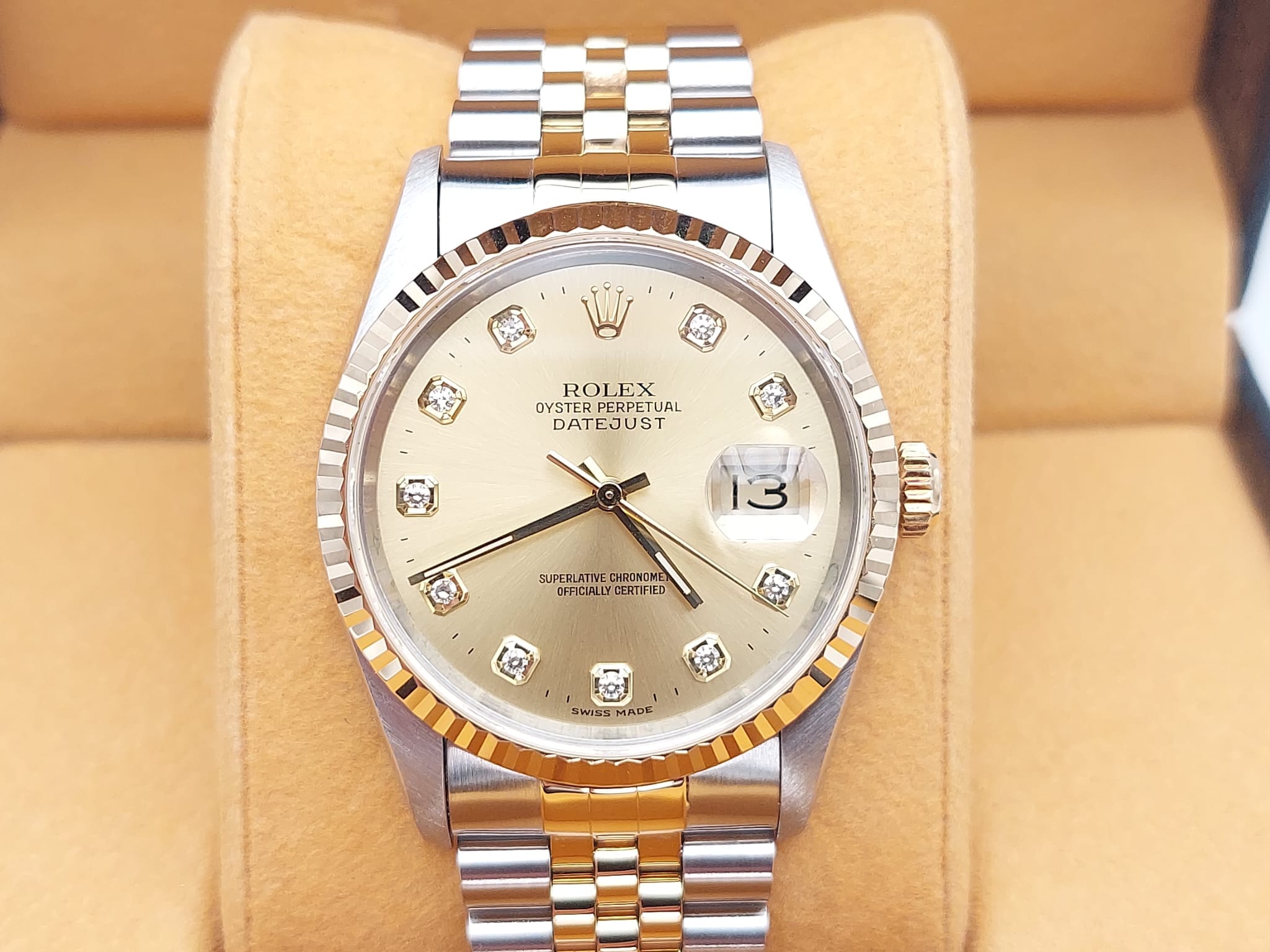 Rolex Datejust Réf. 16233 Année 1997 (Boîte et papiers)