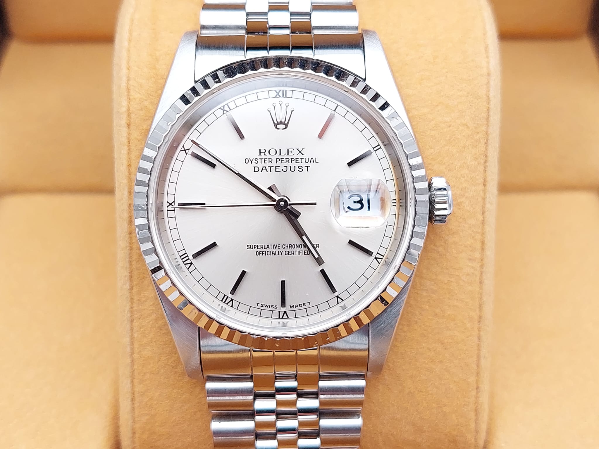 Rolex Datejust Ref. 16234 1995 (Box & Papers)